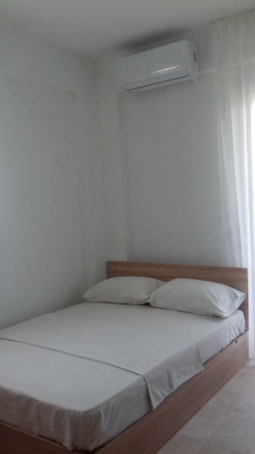 Apartments Vladimir 圣尼古拉奥斯 外观 照片