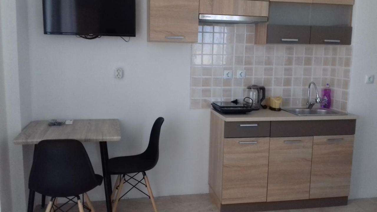 Apartments Vladimir 圣尼古拉奥斯 外观 照片