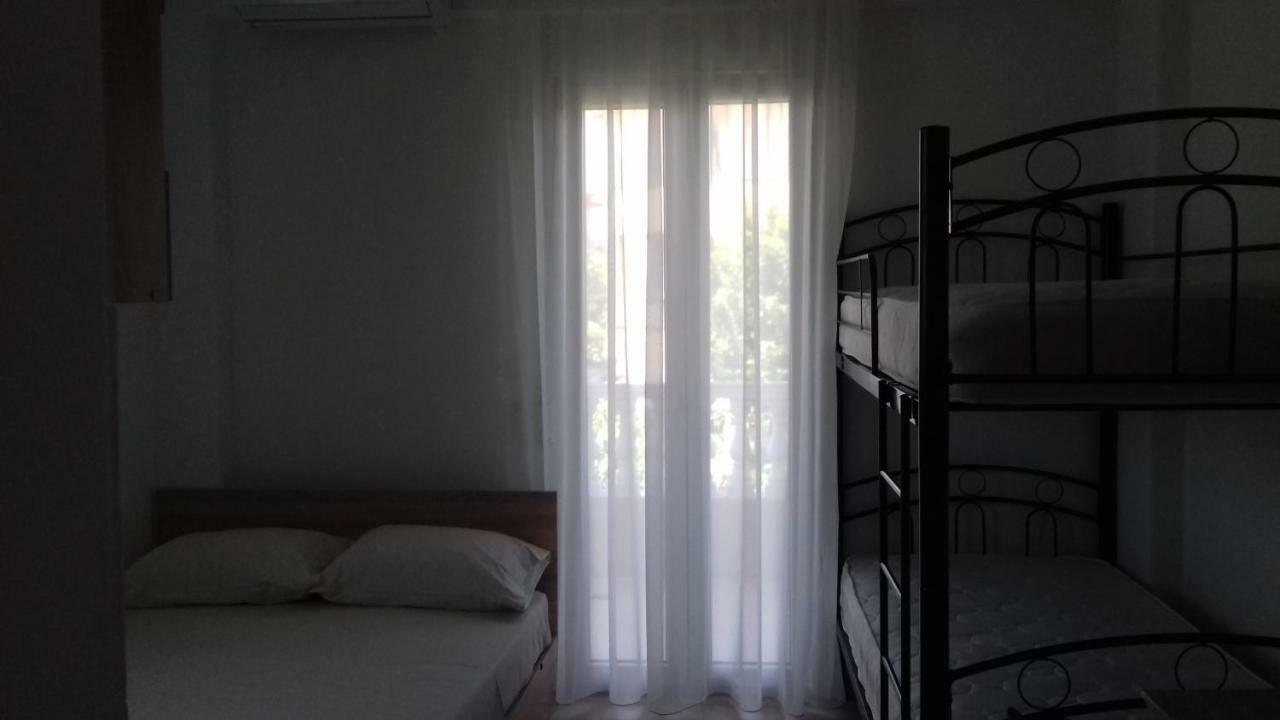 Apartments Vladimir 圣尼古拉奥斯 外观 照片